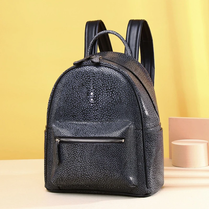 2023 Winter New Women's Backpack Casual High Capacity Backpack Pearl Fishskin Bags Genuine Leather Schoolbag Female Bag