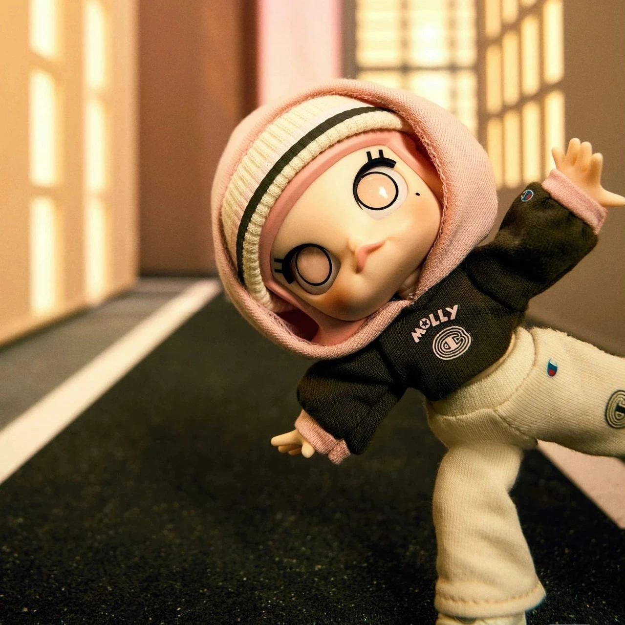 

Оригинальная коллекционная фигурка POP MART MOLLY X Champion Series BJD 1/12, милая игрушка для коллекции, украшение для дома, подарок-сюрприз