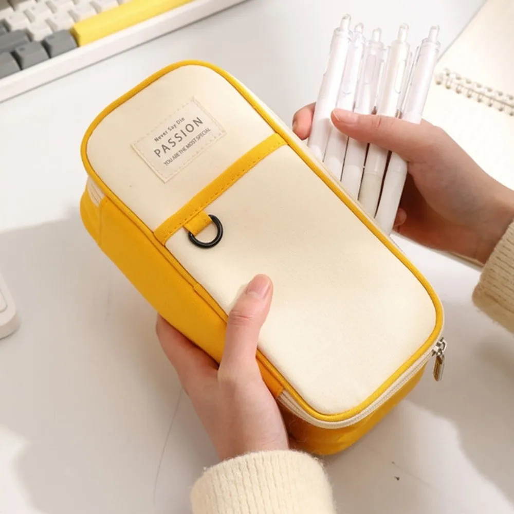 حقيبة أقلام بتصميم بسيط جديد بطبقة مزدوجة صندوق أدوات مكتبية ذو سعة كبيرة مقلمة متينة تستخدم الطلاب اللوازم المدرسية