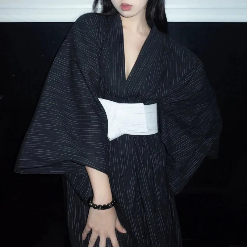 CySummer البحرية اليابانية التقليدية الساموراي كيمونو للرجال يوكاتا الاستحمام رداء Hekoobi نمط فضفاض ملابس منزلية حزام ثوب طويل القطن