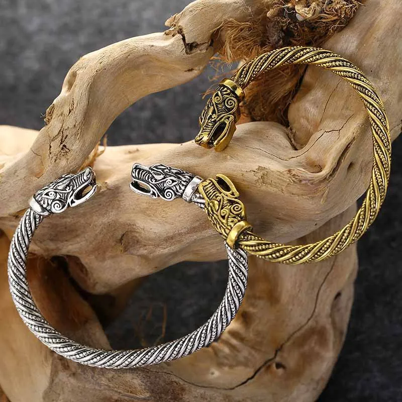 الرجعية الرجال أساور مجوهرات فايكنغ مزدوجة الذئب رئيس افتتاح سوار قابل للتعديل الكفة سوار السائق دراجة نارية مجوهرات 2024 جديد