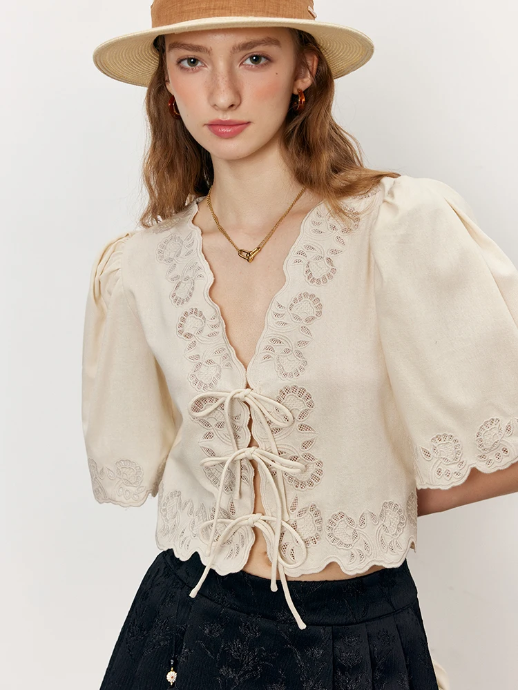 New 2024 Summer Women Hollow Lace Shirt Top Blouse V-Neck Solid Elegant High Street Sweet Girl Design Trendy Stylish Casual SA