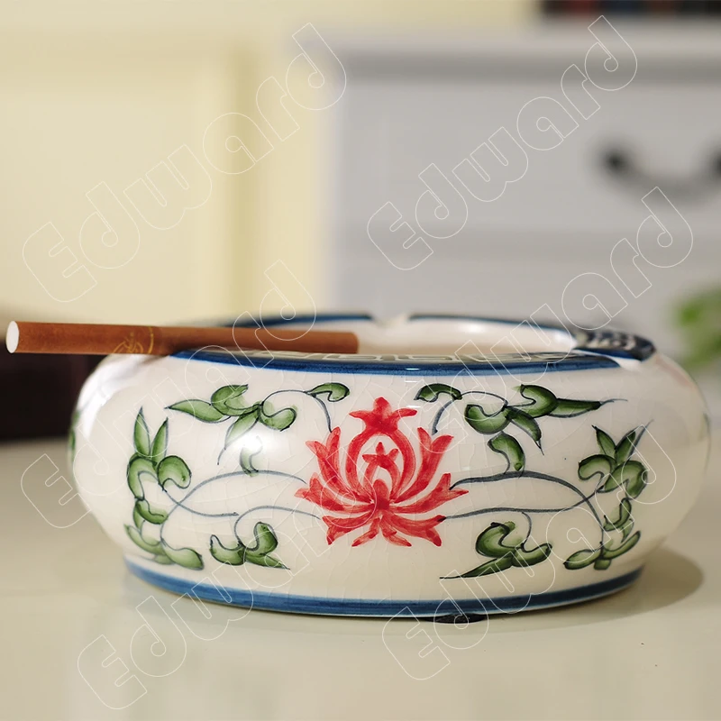 Creative Hand-painted Ashtray Ceramic Ashtrays Without Lid Living Room Office Household Coffee Table Decoration Classic Ashtrays