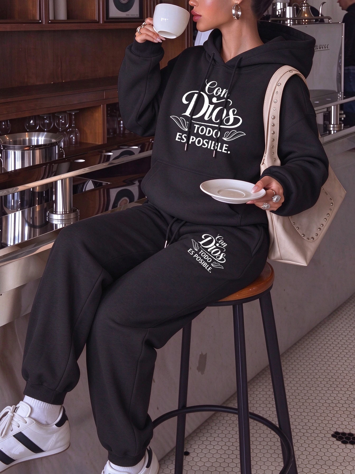 Winter Clothing For Women - Con Dios Todo Es Posible Design