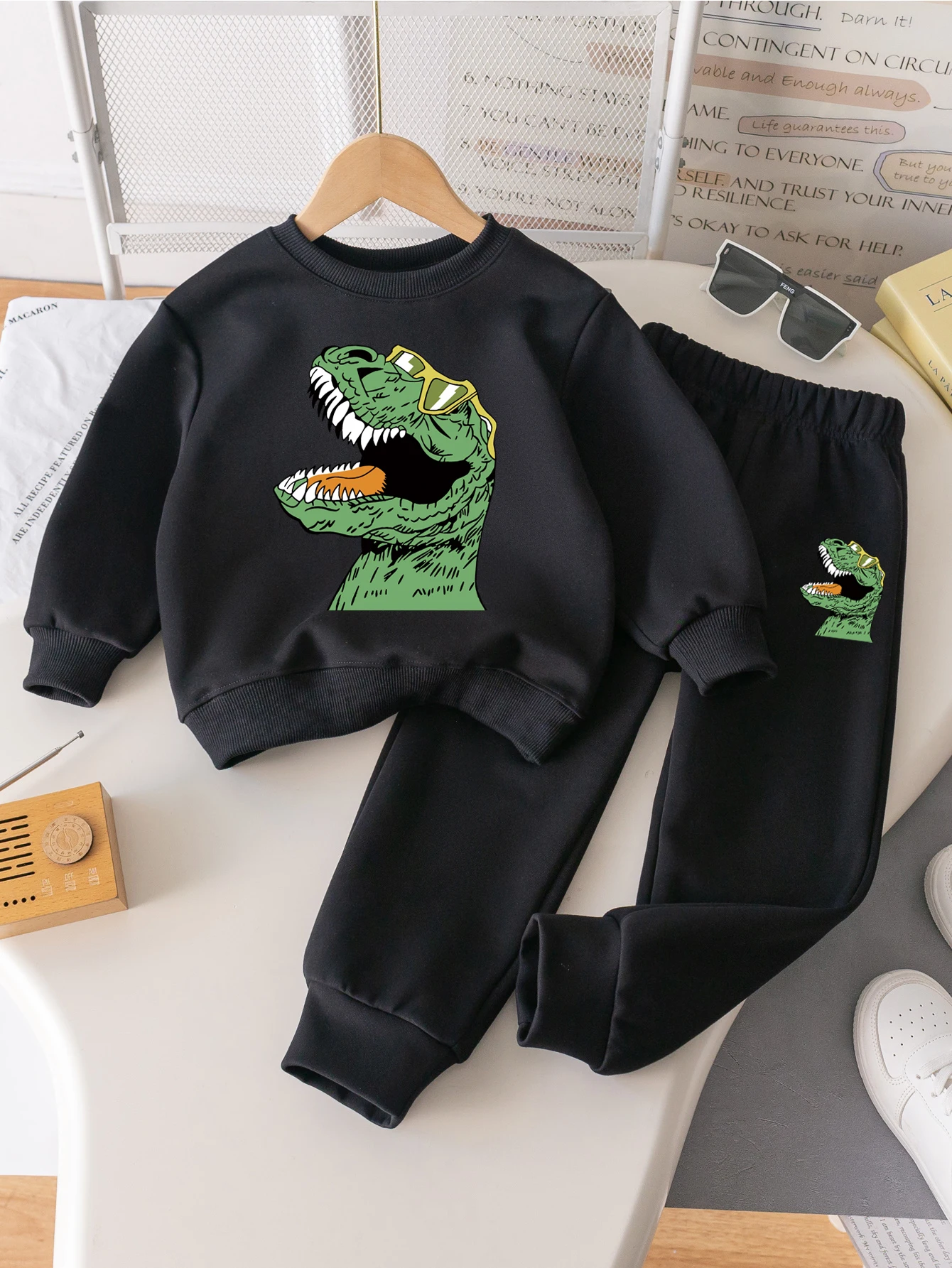 

Комплект из толстовки и спортивных штанов для мальчиков с принтом динозавров — осенняя модная детская одежда, универсальный комплект из 2 предметов для мальчиков