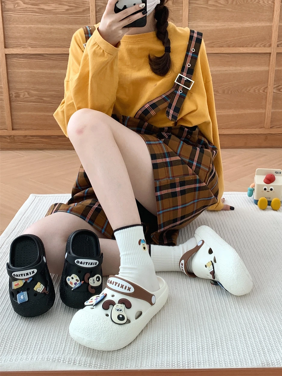 Cute Dog Women Slippers DIY Hole Garden Shoes For Summer Women Wearing Cartoon Women Beach Sandals Shoes