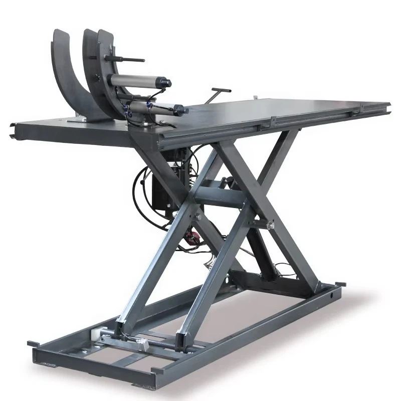 Motorcycle lift, lifting platform, load capacity 800 kg, pneumatic tire clamps, excellent quality.