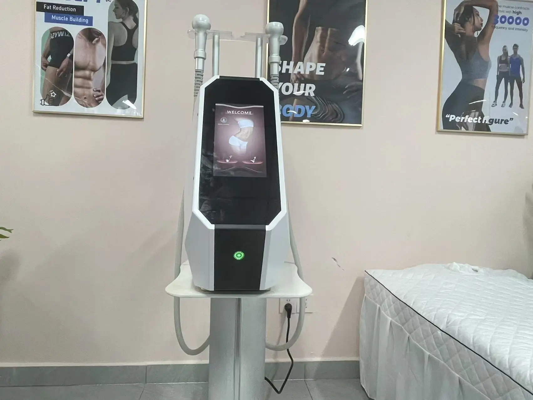 Portable Cryo Therapy Machine Cryo Tshock EMS Facial Machine Face Lifting and Body Slimming