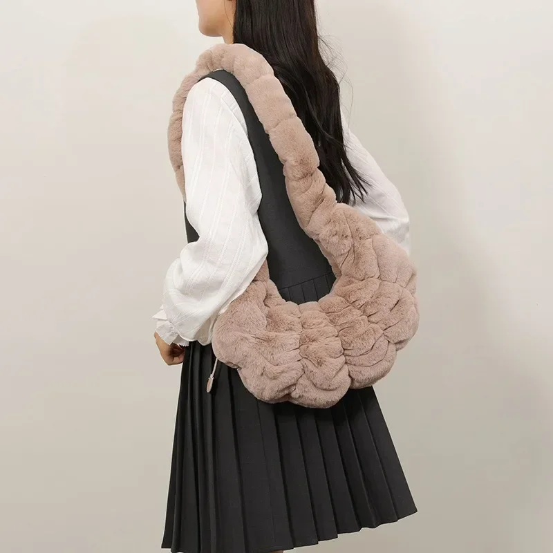 

Зимняя теплая повседневная сумка на плечо из искусственного меха, женская сумка, плиссированная сумка через плечо, плюшевая сумка