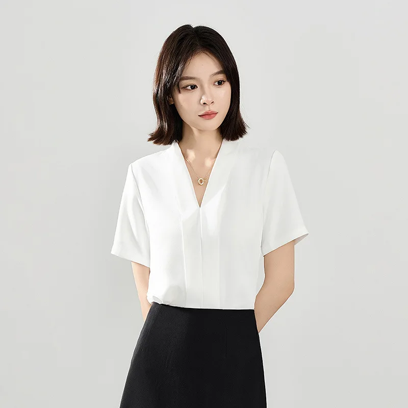 Short-sleeved shirt