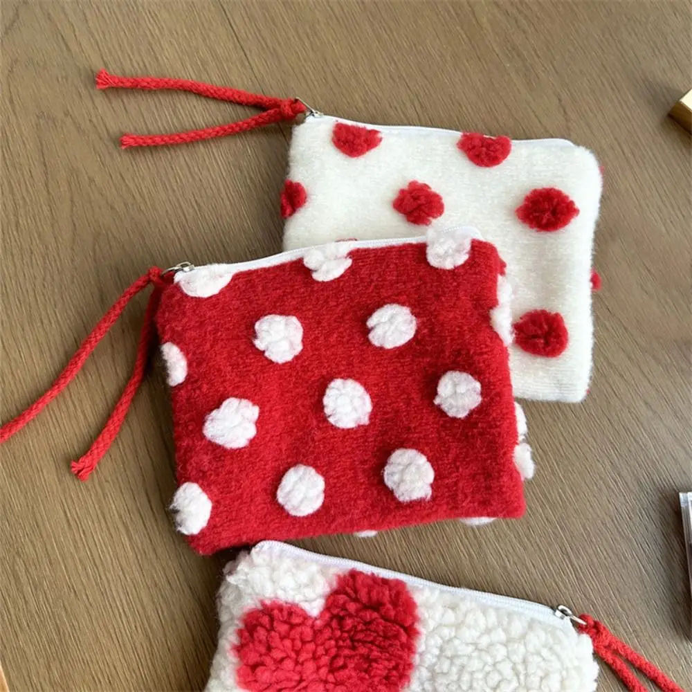

Multi-Functional Heart-shaped Cosmetic Storage Bag Dustproof Portable Plush Coin Purse Sweet INS ID Card Holder Travel