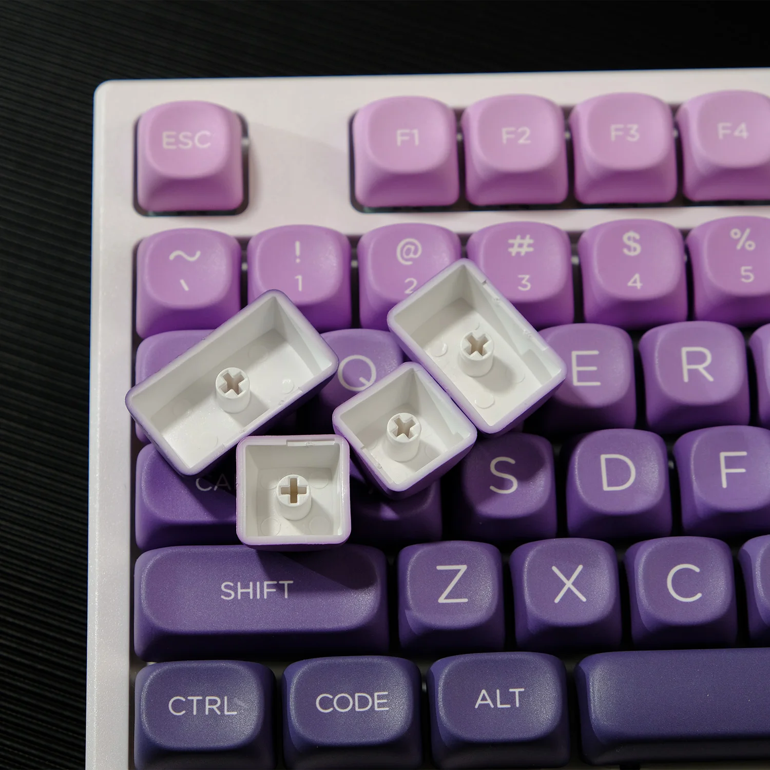 

KYOMOT 125 клавиш Purple Realm Keycap MOA Profile PBT Dye Sub Gradient Keycaps для переключателей MX DIY Механическая клавиатура Гала-подарки