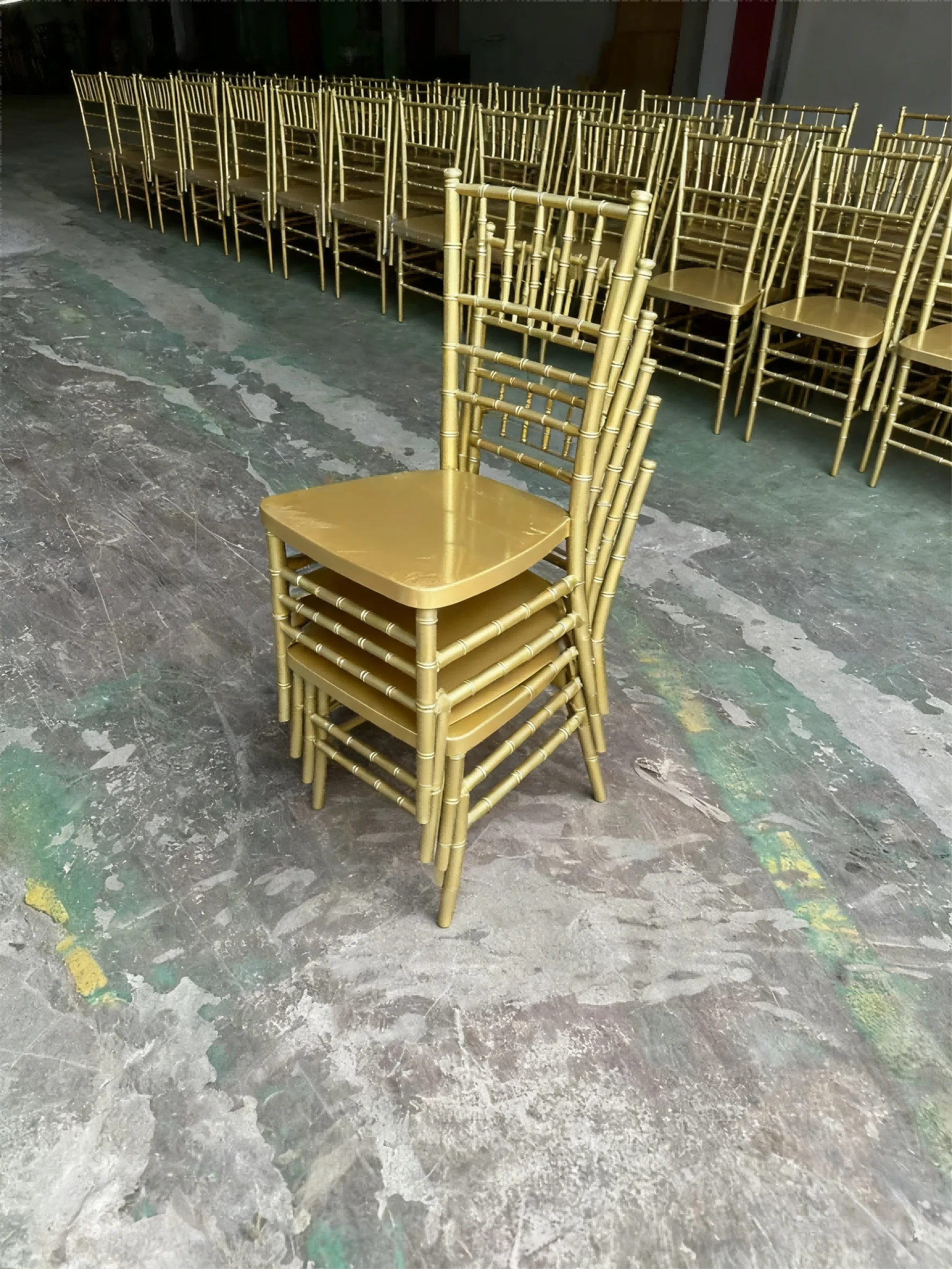 Best  Chiavari-Style Golden Wedding Chairs