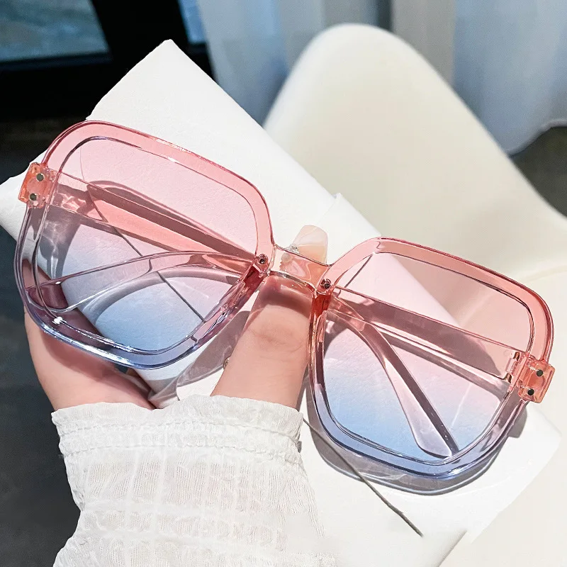 Nuovi occhiali da sole quadrati con montatura grande occhiali da sole decorativi per unghie di riso da donna occhiali da sole da viaggio all'aperto UV400 Oculos De Sol