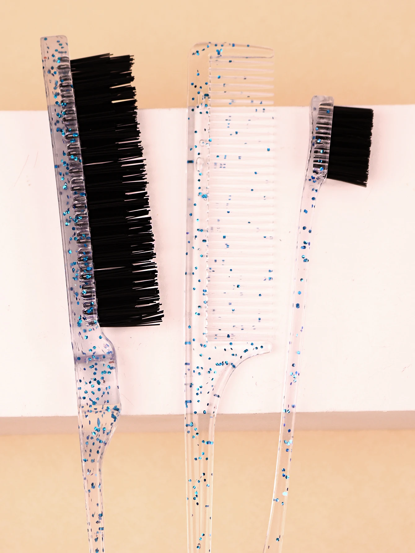 3Pc Hair Brush&Comb Set, Edge Control Brush, Tear Comb Eyebrow Brush,Teasing Comb，Suitable Male Female，Special for real hair wig