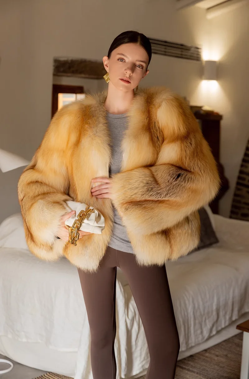 

2025 Russian Winter Fur Coat Fashion Ladies Fox Fur Thick Jacket Causal Women's Khaki Long Fur Cardigan