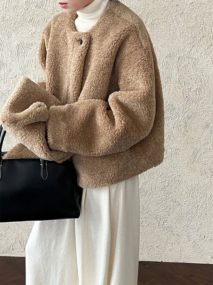 FANAN Elegant Faux Fur Warm Coats For Women Scarf Collar Design Single Breasted Office Lady Female Coats Fashion 2025 Winter New