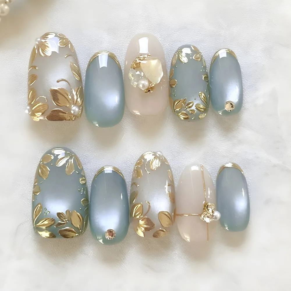 3D feuille d'or pétale presse sur ongles bleu rose oeil de chat strass faux ongles 24 pièces couverture complète colle sur ongles artificiels