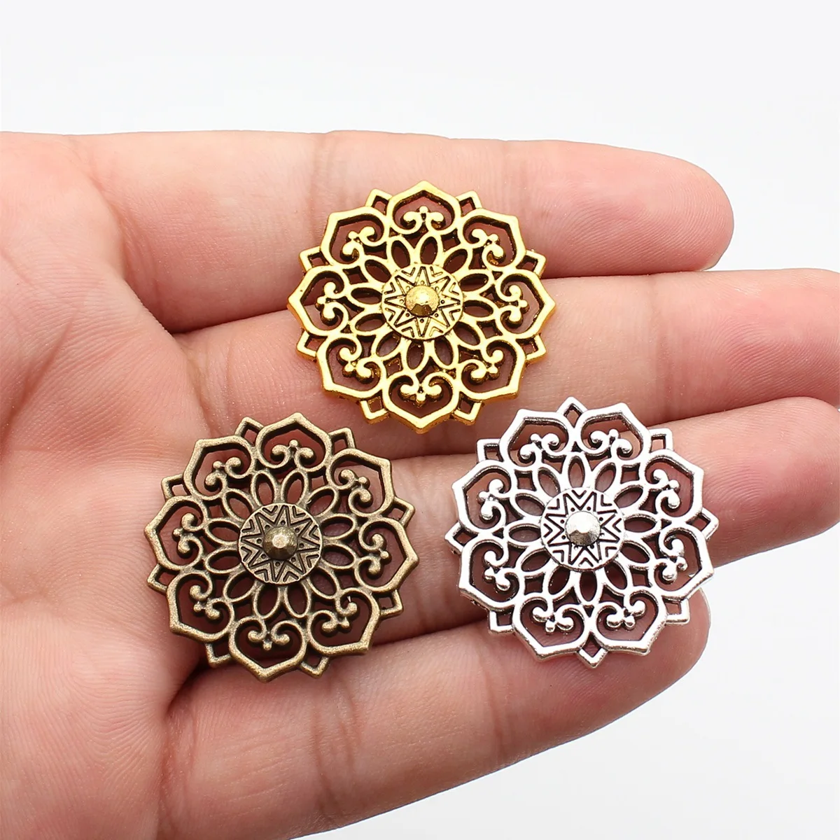 WYSIWYG 4pcs Charms Flower Antique Bronze Color Alloy DIY Jewelry Making Accessories 31x31mm