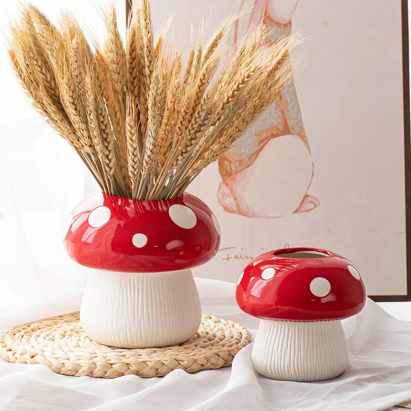 Mushroom Ceramic Vase Red Mushroom Decoration Handicraft Candle Holder Table Top Flower Arrangement Home Nut Jewelry Storage Box