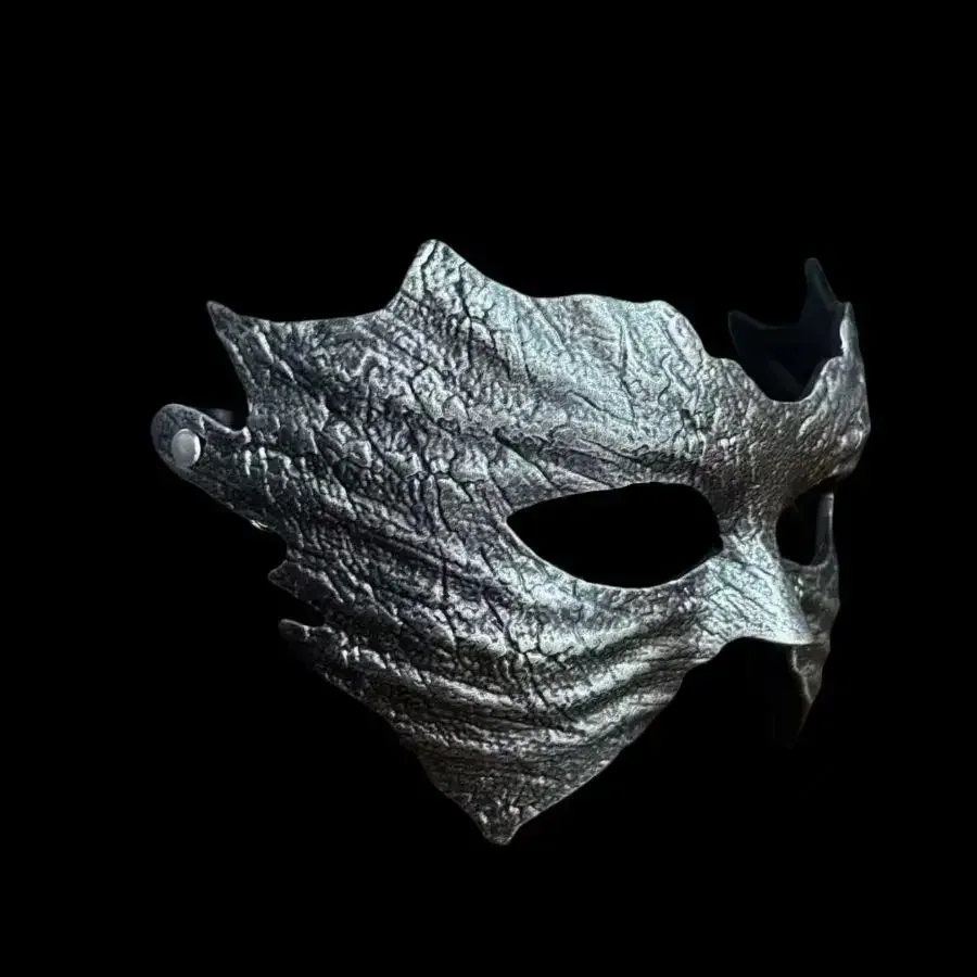

Resin-based Mask Cool, Chinese Ancient Style Costume for Festive Events, Half-Mask for Ball Masking Party, Unique Fashion Access
