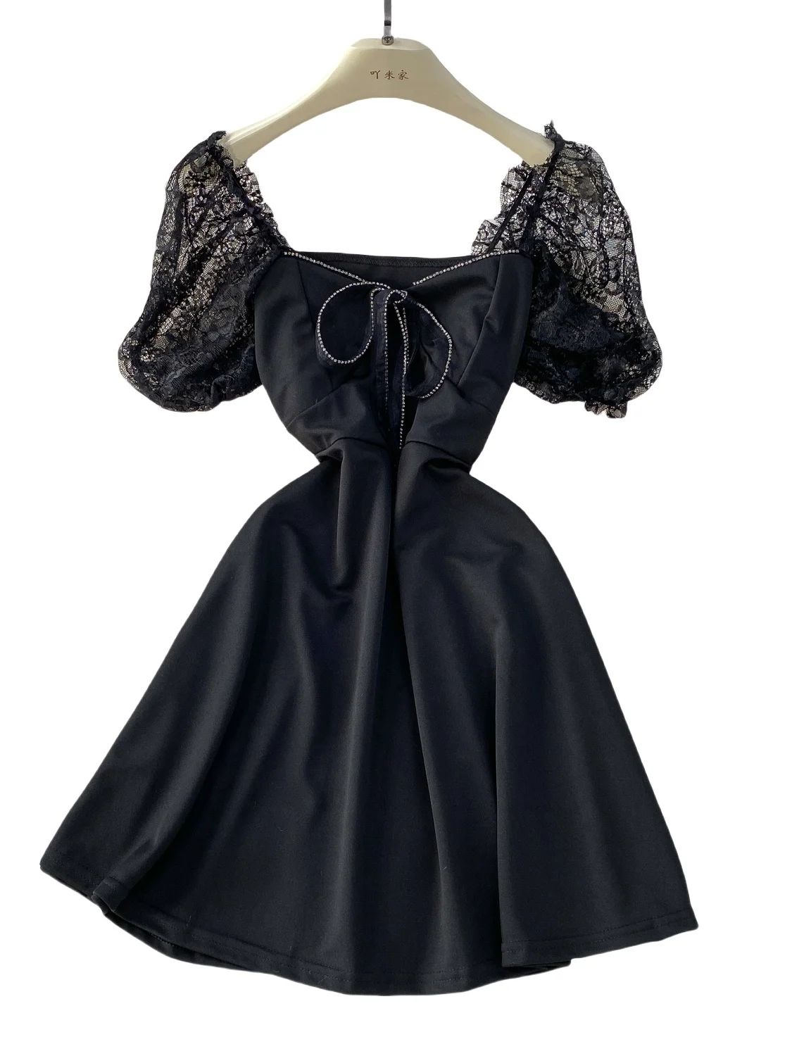 Vestido E com Mangas em Camadas e Renda, Vestido Preto Sexy de Verão com Cintura Alta e Cinto, Estilo Coreano, Vestido...