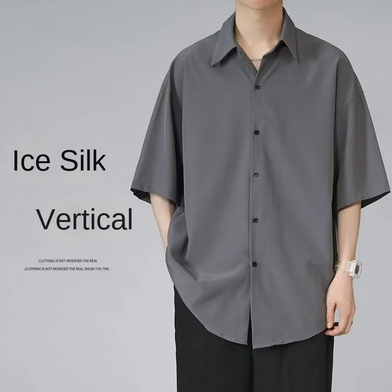 

Men's short sleeved shirt, summer thin design, niche sense, vertical sense, ice silk shirt, men's ins, Hong Kong style, cool and