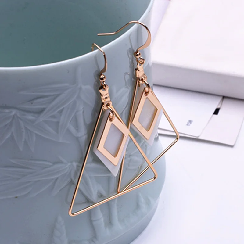 Retro Triangle Earrings Simple Geometry Triangular Female Natural Shell Earrings Fashion Jewelry Accessories Cheap Wholesale
