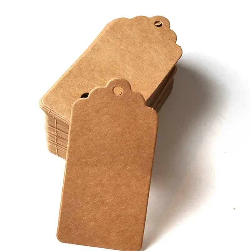 Fashion NEW Packaging Label 100pcs Brown Kraft /black/white Paper Tags DIY scallop Label Wedding Gift Decorating Tag