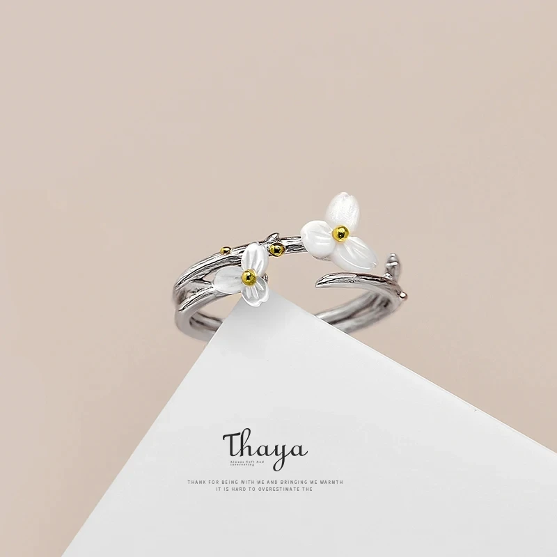 

Thaya Summer Flower Elegant Rings S925 Sterling Silver Ring Natural Shell Rings for Women Original Design Female Fine Jewelry