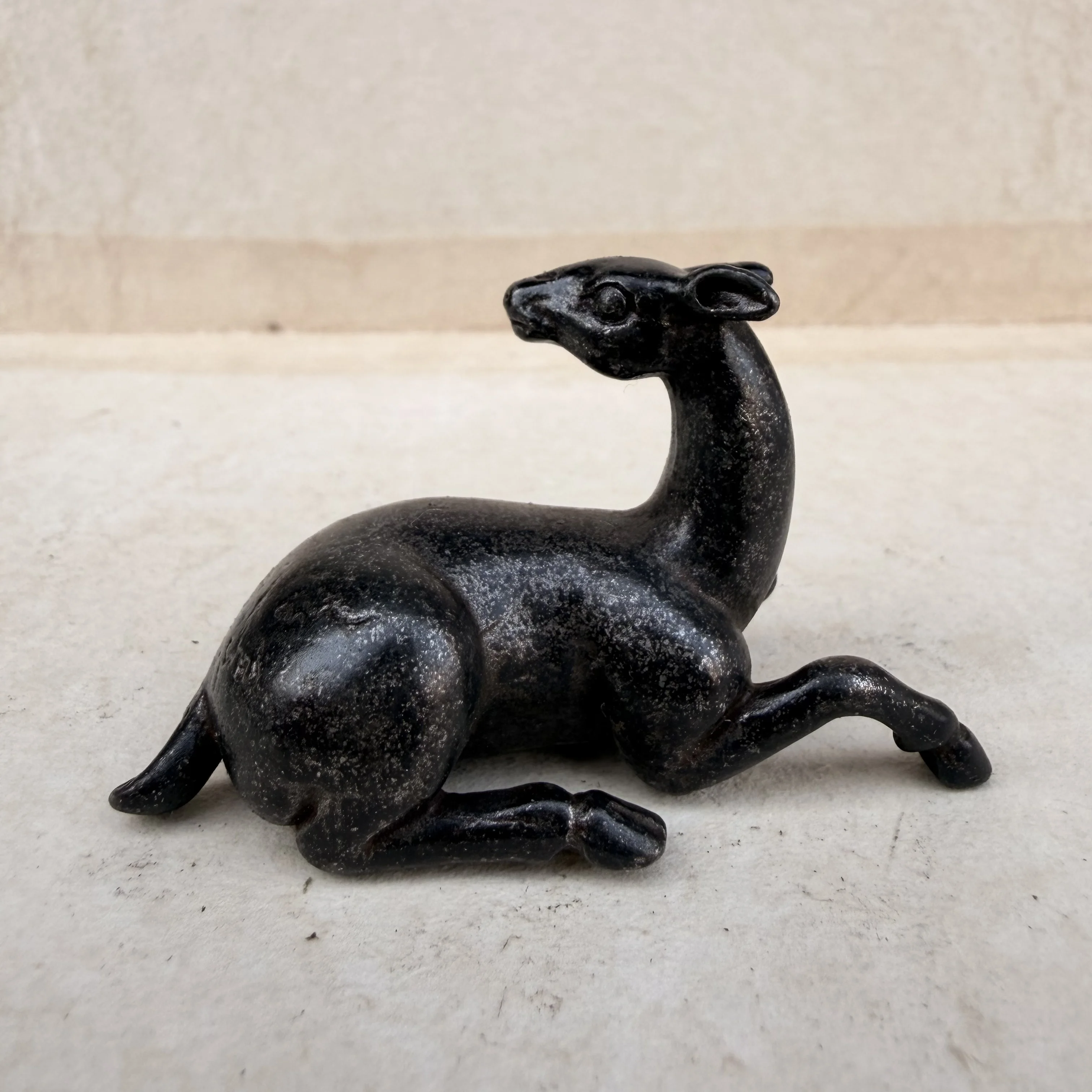 Tietian Black Lacquer Ancient Carved Deer Penholder Desktop Small Ornaments