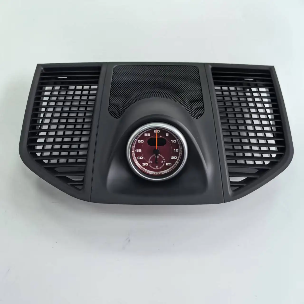 Upgrade of the automotive electronic clock dashboard with LCD electronic clock is available for Macan 16-22 models without the n