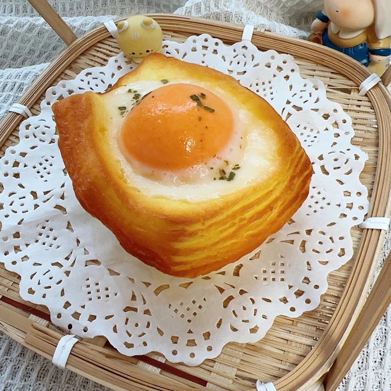 Crispy Fried Egg Simulated Bread Stress Relief Toy Anti-stress Slow Rising Squeeze Toy Soft PU Slow Rebound Toy Birthday Gift