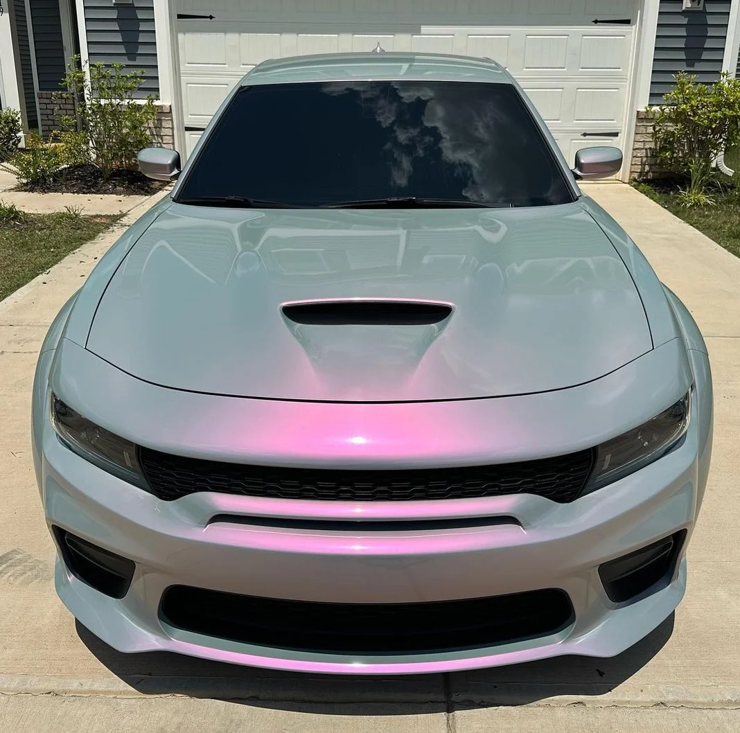

Оптовая заводская цена Phantom Wrap Автомобильная виниловая пленка серого фиолетового цвета Автомобильная пленка Виниловая самоклеящаяся глянцевая автоупаковка Виниловая пленка