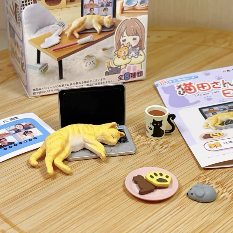 

Original Re-Ment Capsule Eat Play Cat My Daily Life With Cats Cat Cage Sleeping Sofa Computer Desk Miniature Scene Toys Gifts