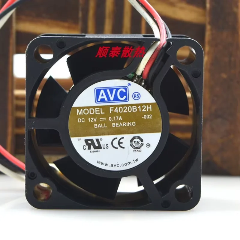 

AVC F4020B12H 002 DC 12 В 0,17 А 40x40x20 мм 3-проводной охлаждающий вентилятор для сервера