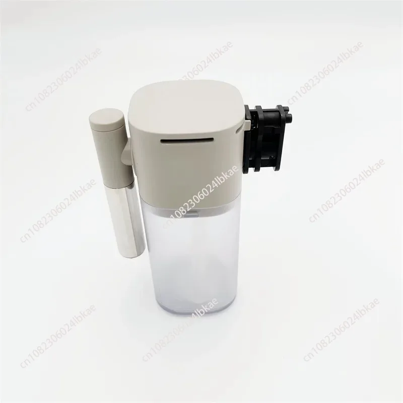 Suitable for Nestle NESPRESSO capsule coffee machine F111 EN500 complete set of cans and milk tank accessories