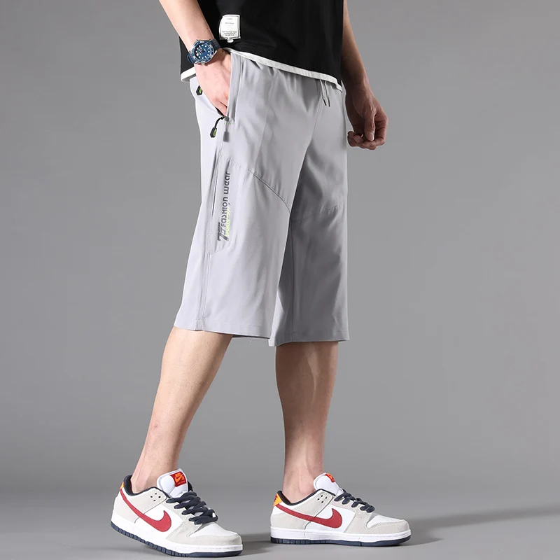 2024 Men's Beach Fashion Solid Color Sports Pants Summer Boys Versatile Simple Elastic Waist Pocket Loose Casual Cropped Shorts