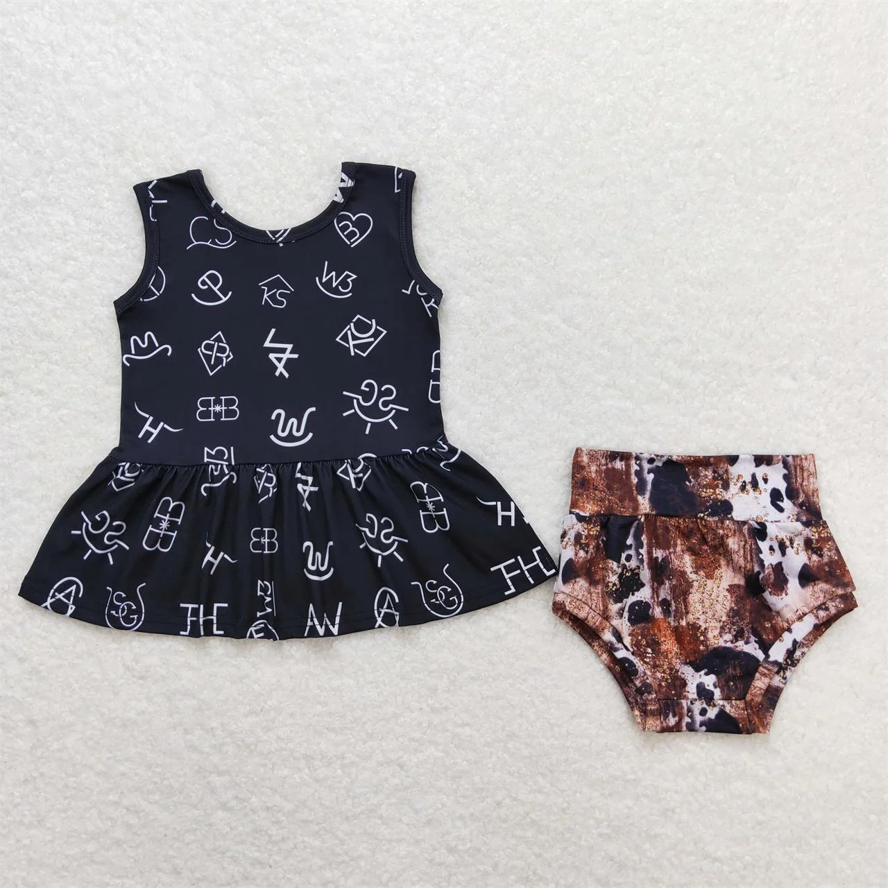 

Wholesale Children Sleeveless Black Tunic Set Cow Print Bummie Shorts Infant Summer Baby Girl Toddler Kids Western Outfit