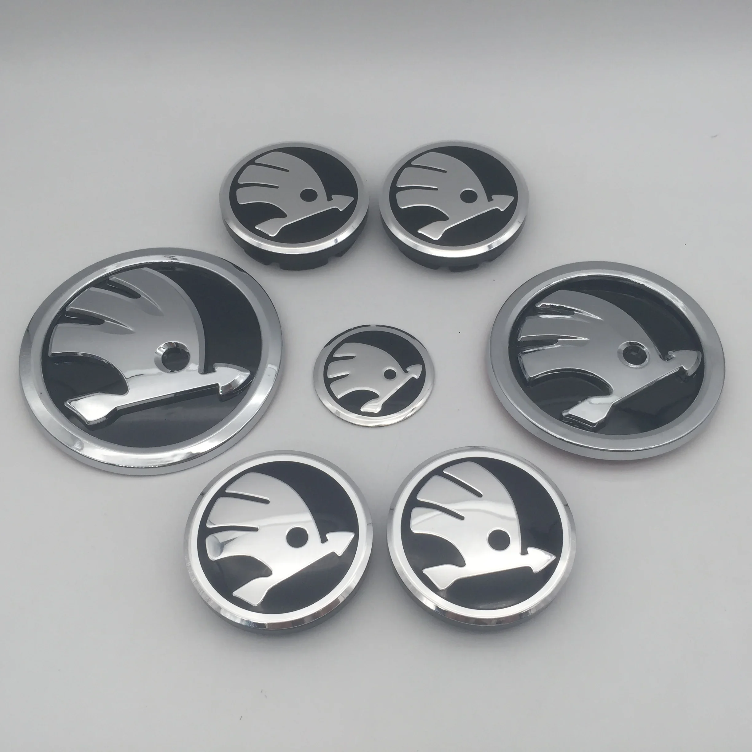 

7 шт. 3D для skoda, центральная крышка колеса автомобиля, значок переднего капота, эмблема заднего багажника, наклейка на руль 1x90 мм, 1x80 мм, 1x42 мм, 4x56 мм