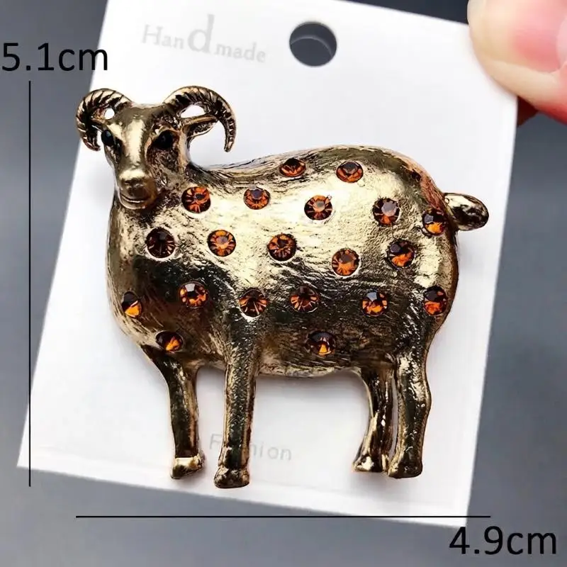 Funkelnde Schaf-Brosche mit Strasssteinen, Rostfreie Legierung, Unisex-Tier-Anstecknadel, Perfekt für Hochzeiten, Partys und als Geschenk für Tierliebhaber – Detail 8