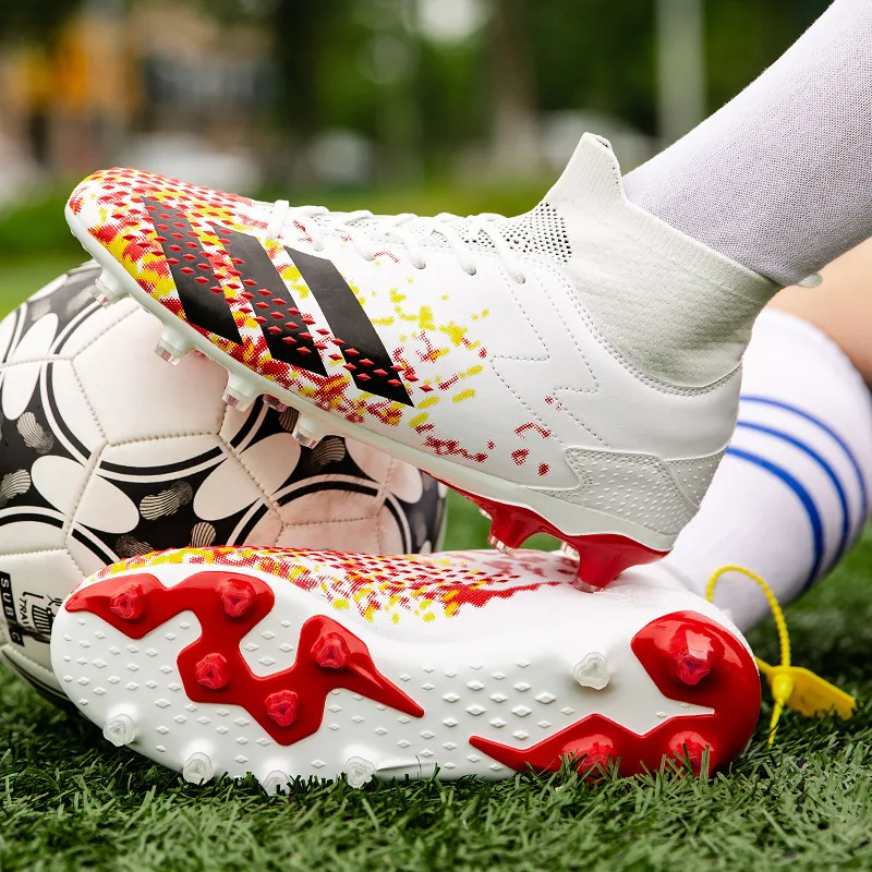 Zapatos de fútbol originales para hombre, calzado antideslizante de entrenamiento para estudiantes de interior, botas deportivas de fútbol, resistentes al desgaste