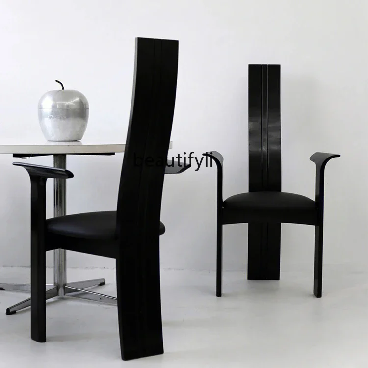 

Горячие продажи: Стул для столовой в средневековом стиле, черный, ретро, из массива дерева, дизайнерское кресло с высокой спинкой и изогнутыми элементами в датском стиле.