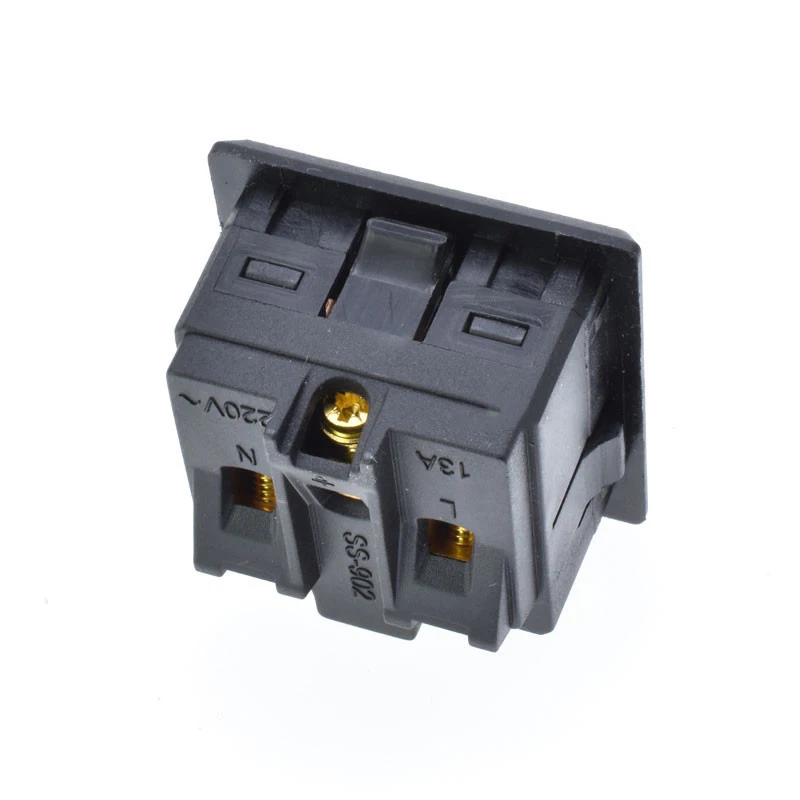 13a 220V Kaart Ingebed Met De Beveiliging Van Multifunctionele Socket Desktop Ac Stopcontact