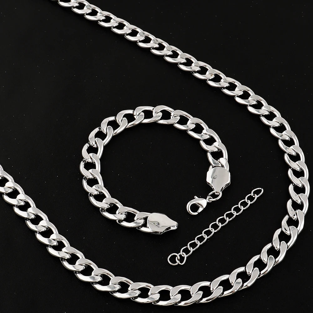 ชุดเครื่องประดับสร้อยคอและกำไล - Men Accessories In Dubai บทวิจารณ์และราคา