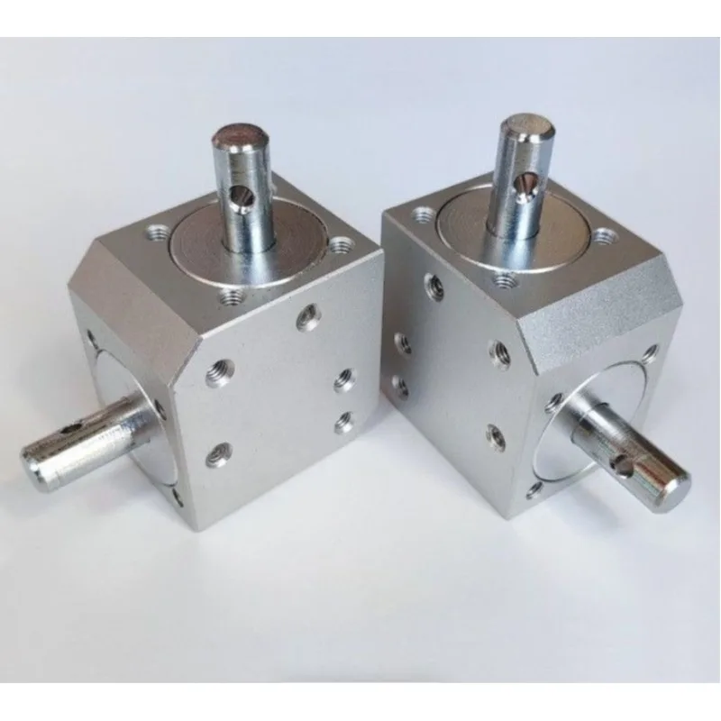 Precision steering gear, small, right-angle commutator below 2000 rpm, stable operation, high precision and high strength
