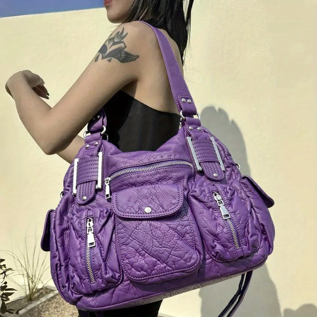 Ladies' fashionable retro Y2K spicy girl handbag, large capacity, multiple pockets, punk crossbody bag