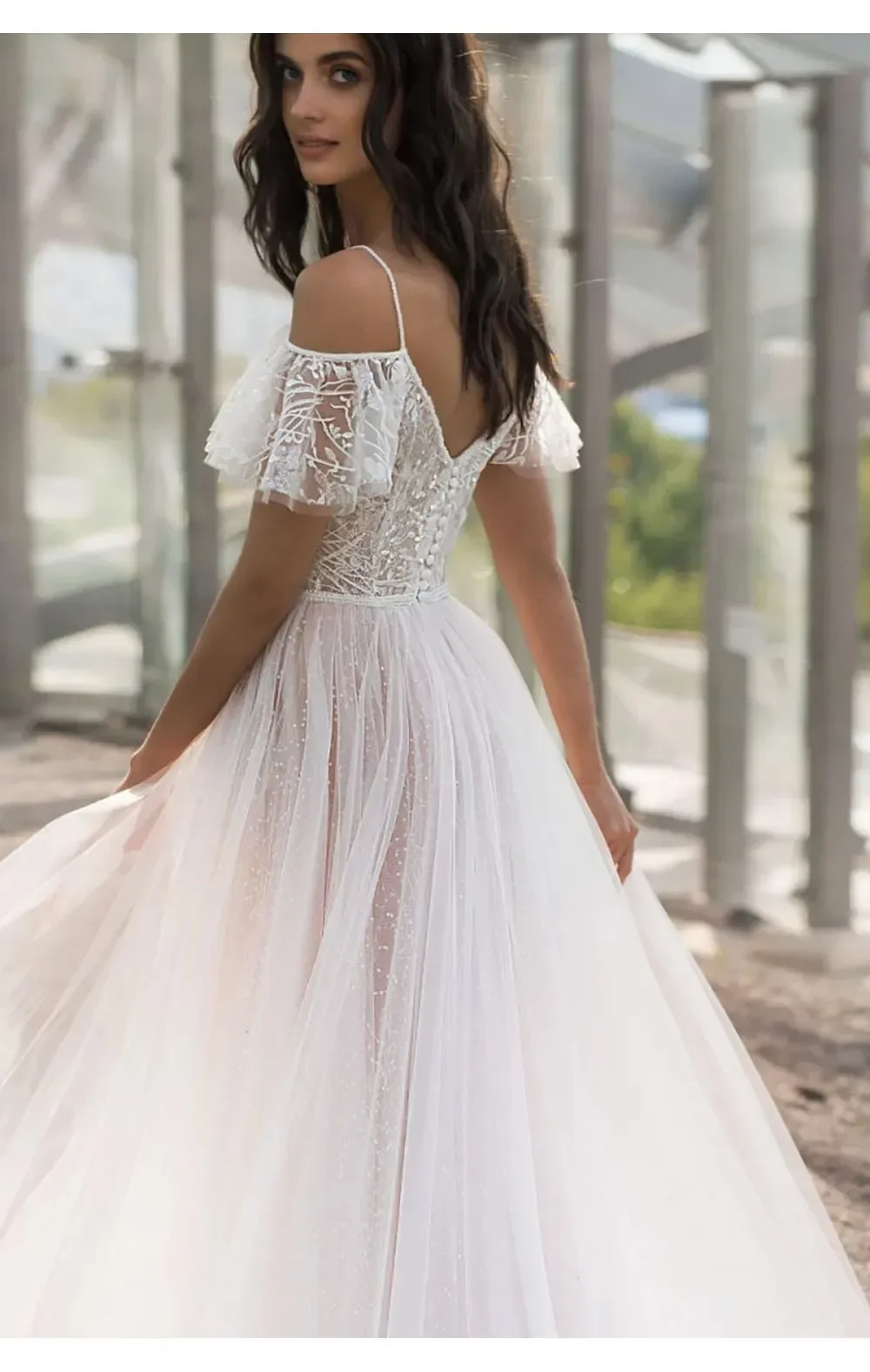 Classic 2024 new plus size wedding dress exquisite slim lace Italian strap maxi dress V-neck lady romantic bridal dress