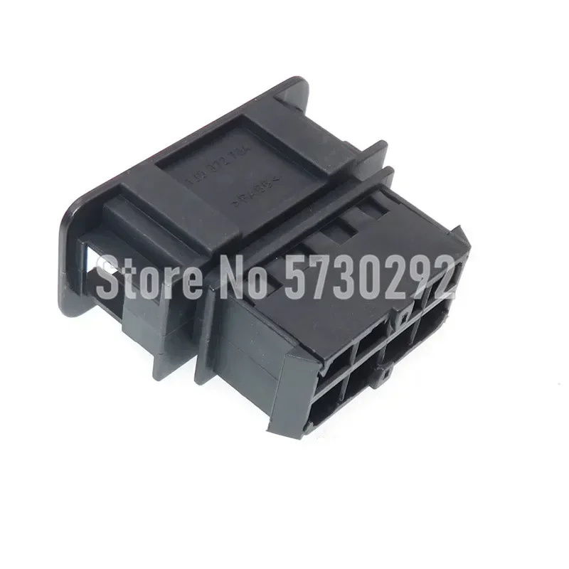 8P 1J0972784 6.3mm Car Electric Wiring Harness Connector Plug With Terminals 1J0 972 784 For VW