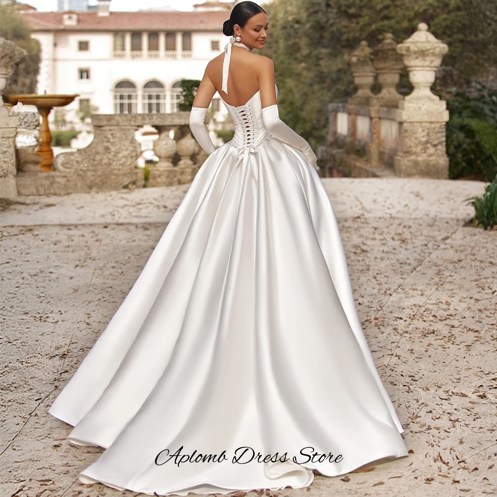 Fashion Side Slit Sweetheart Bridal Gowns Customized Pleats Satin Wedding Dress Delicate Beading Sleeveless Vestido De Novia